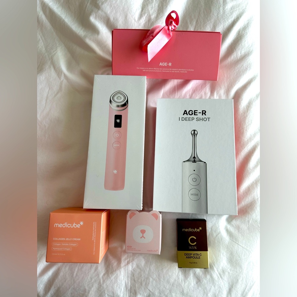 Medicube Age-R Booster Skincare Set